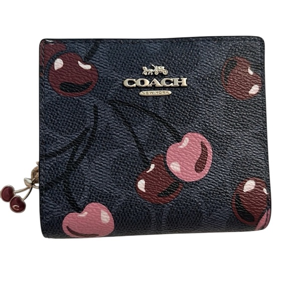 NWT-Coach-Snap Wallet-Signature Canvas & Cherry Print-Denim - Picture 1 of 9